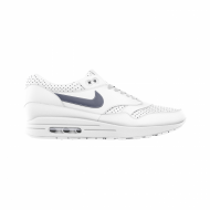 أحذية جل أبيض أحذية جل أبيض